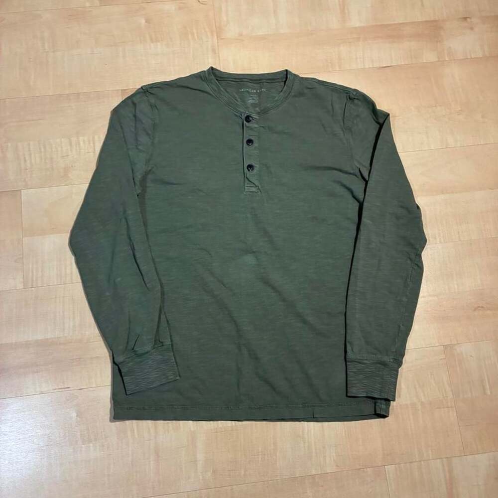 American Eagle Long Sleeve Henley Shirt Size M Olive Green Slub Cotton